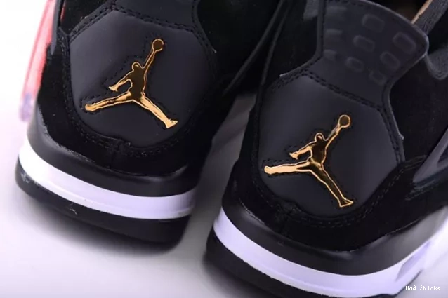 Air 552 “Royalty” 308497-032 Resilient Jordan 4 0812